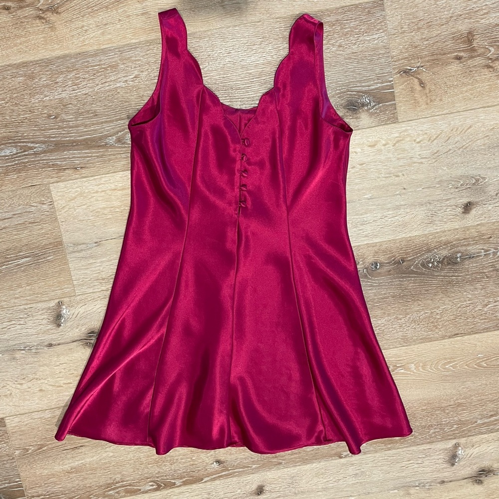 Scallop Neck Chemise